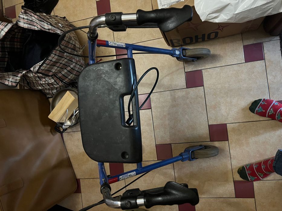 Ходунки для взрослых