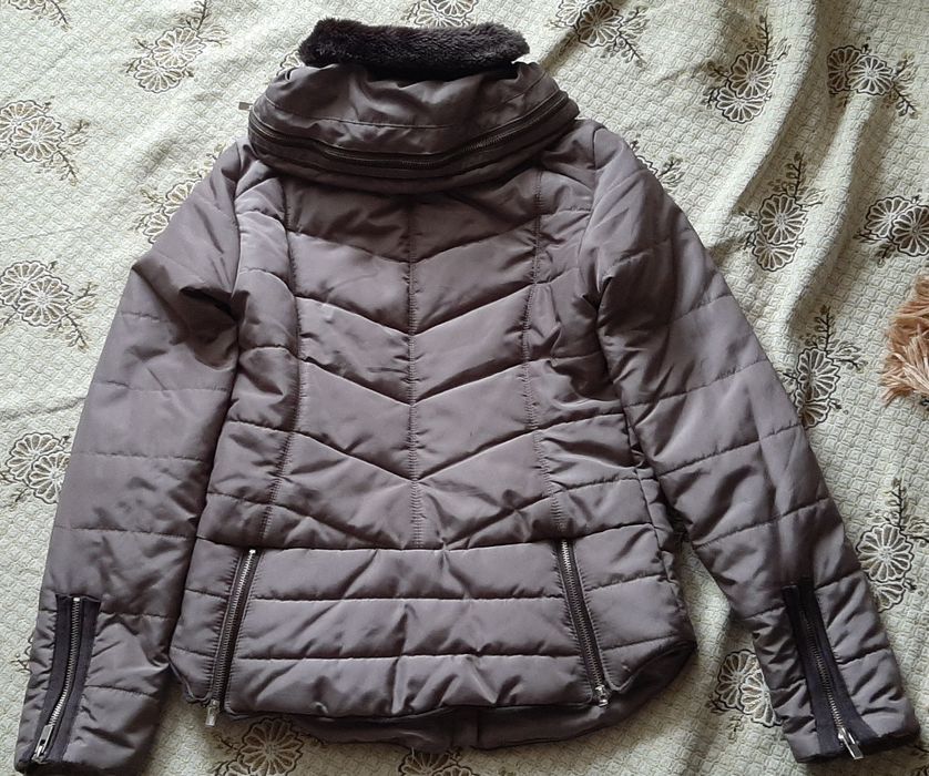 Куртка жіноча Reserved