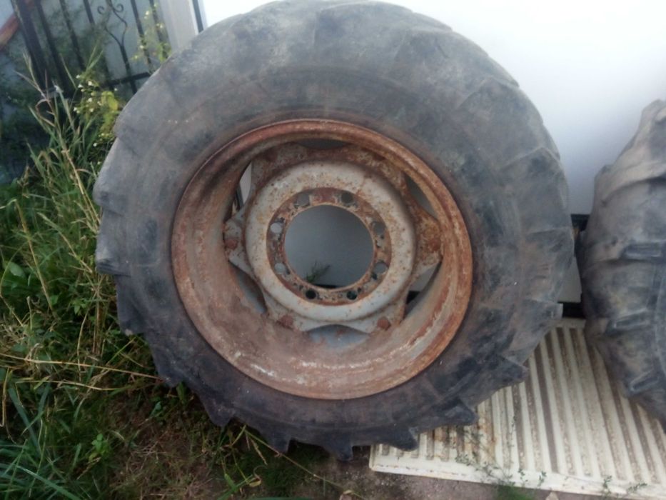 Koło koła Deutz John Deere 11,2r24 i 12,4r24 felga felgi international