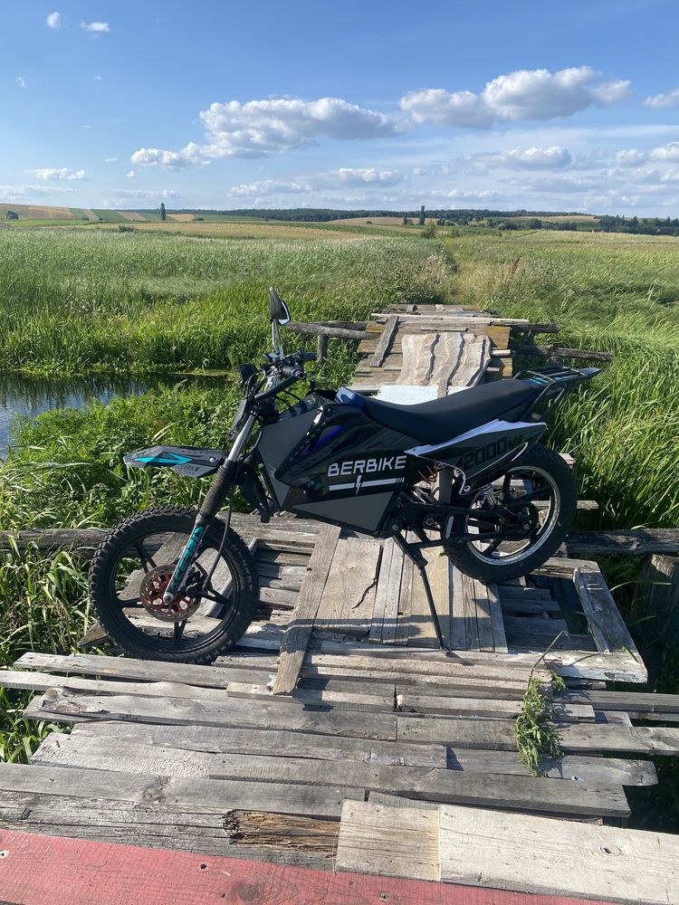 Електромотоцикл- електровелосипед