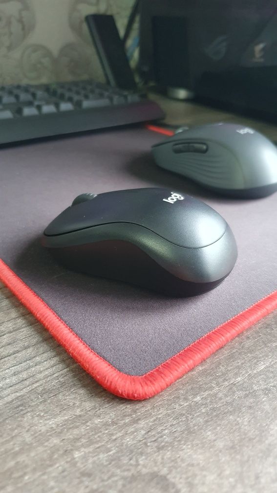 Миша Logitech B220 Silent Charcoal