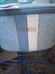 Kosmetyczka  Guess