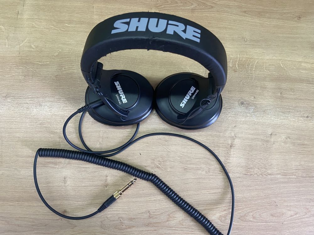 Наушники Shure srh440