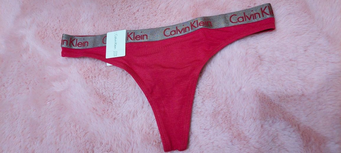 Calvin Klein CK stringi M czerwone  nowe figi damskie majtki bikini