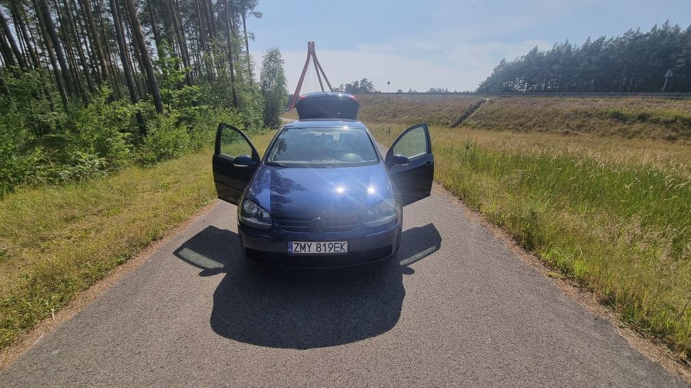 Volkswagen Golf V 1.4 MPI