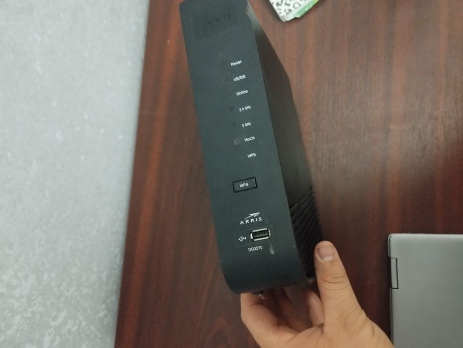 Модем кабельний.