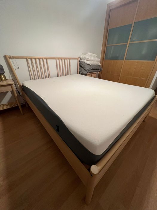 Conjunto Cama + Mesas de Cabeceira IKEA BJORKSNAS - Betula Natural