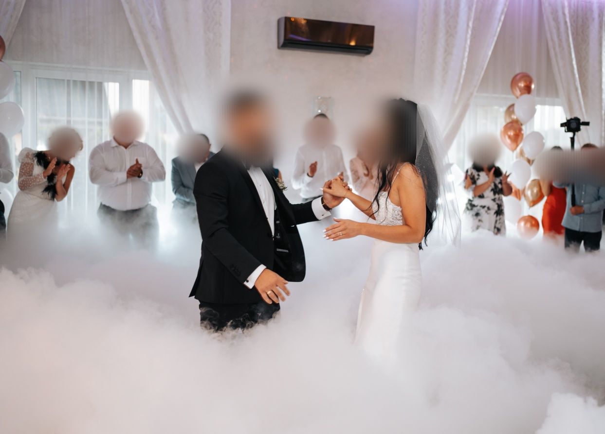 Fotobudka 360, fotolustro, ciężki dym, napis miłość, love, 18!