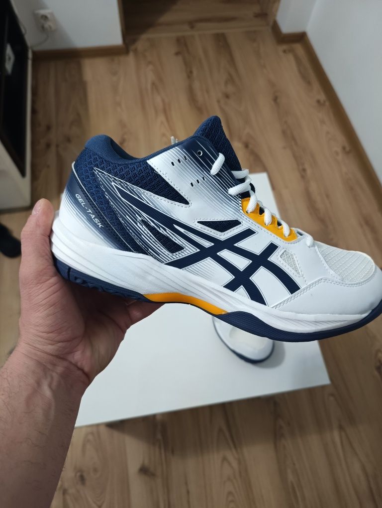 Buty siatkarskie Asics Gel Task MT3 r. 45