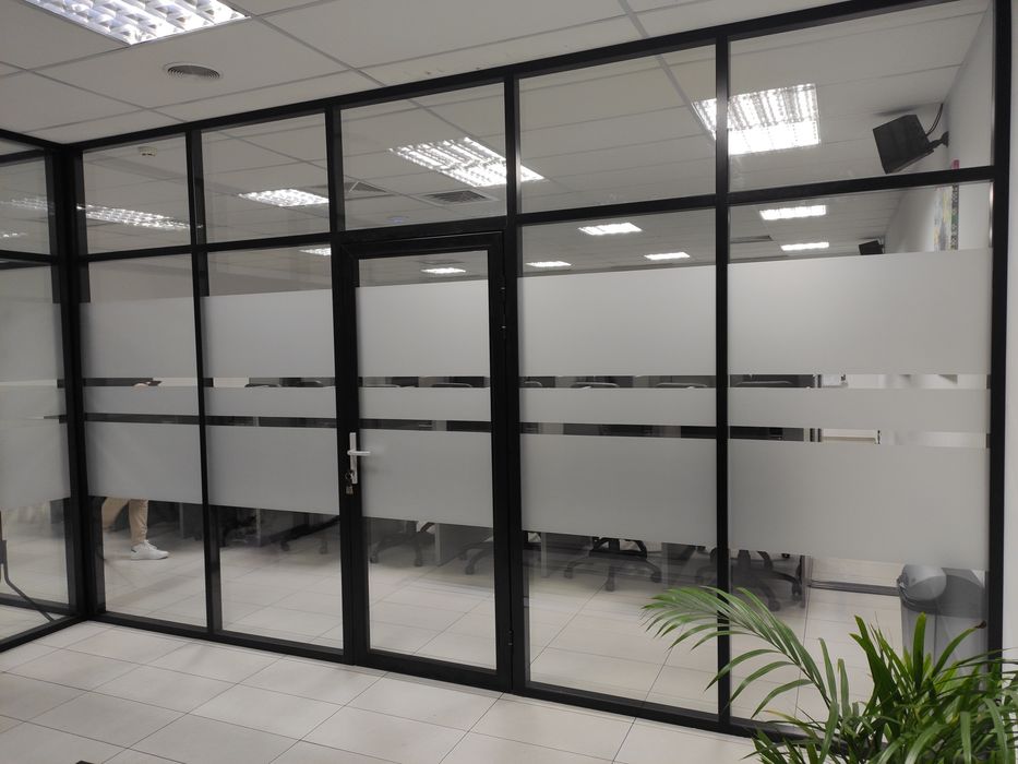 Виготовлення вивісок Дніпро • Об’ємні букви LED • Зовнішня реклама