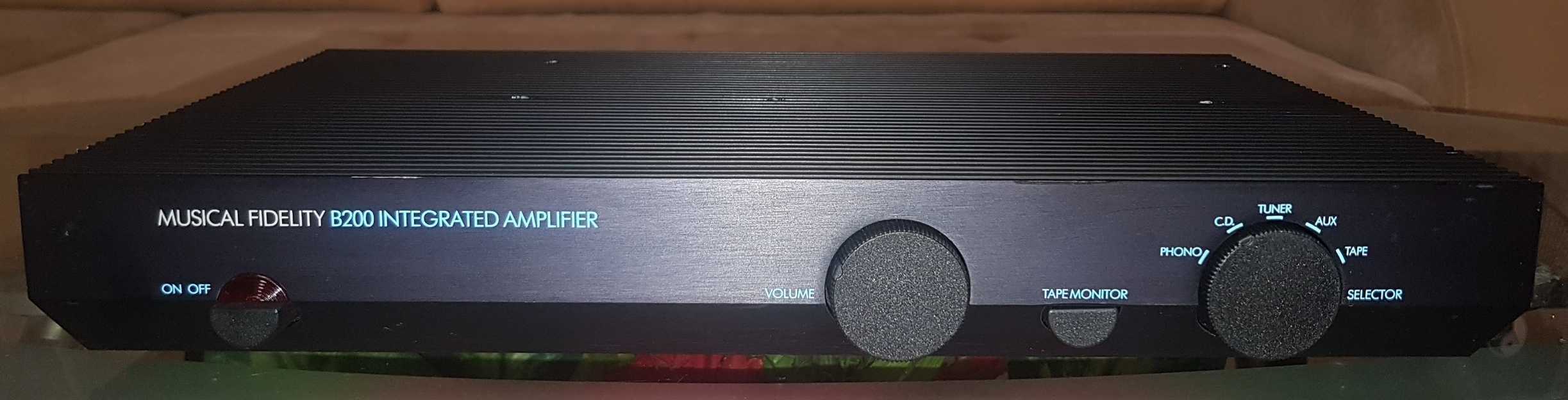 Усилитель Musical Fidelity B200 Hi-Fi Stereo made in England