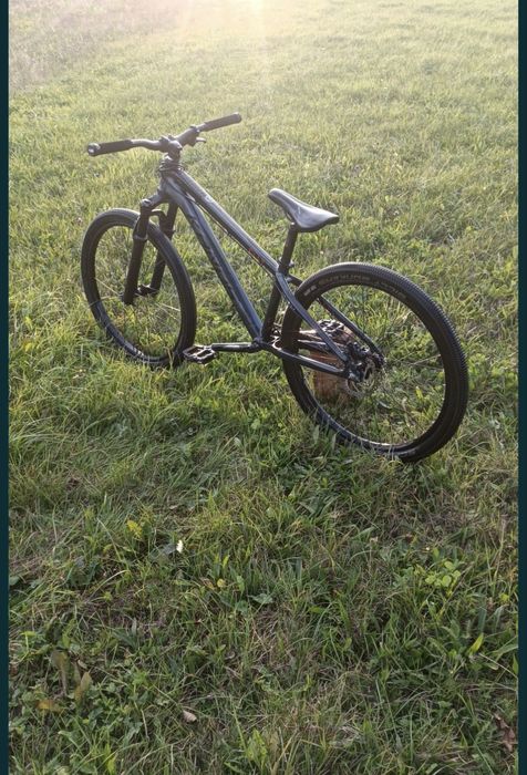 Rower Dirt z PIKE DJ bez naklejek