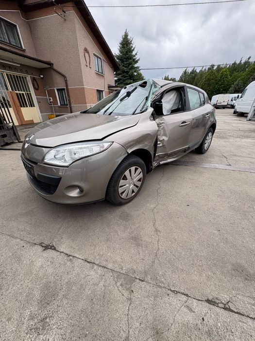Розборка.Запчастини.Рено Меган 3 Хечбек,Renault Megane 3 (2009-2013)