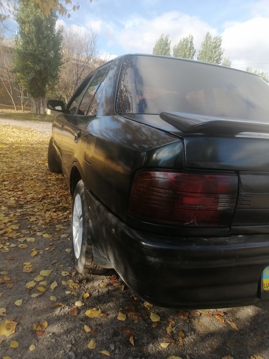 Продам мазду 323 bg 1,6