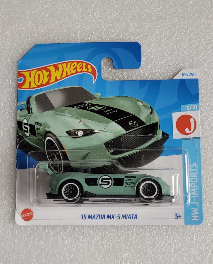 Mazda MX-5 Miata seledyn Hot Wheels