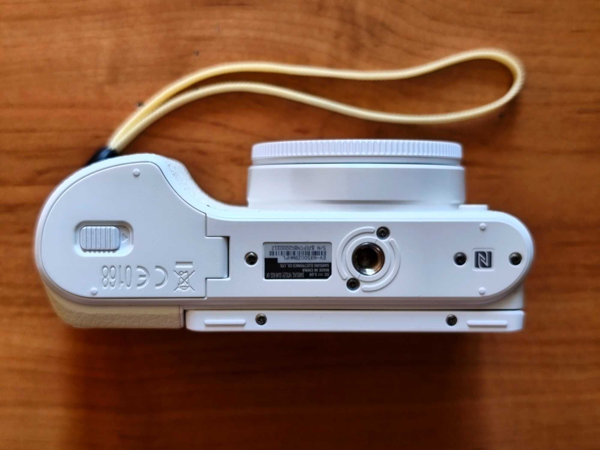 Samsung NX500 body. Bogaty zestaw