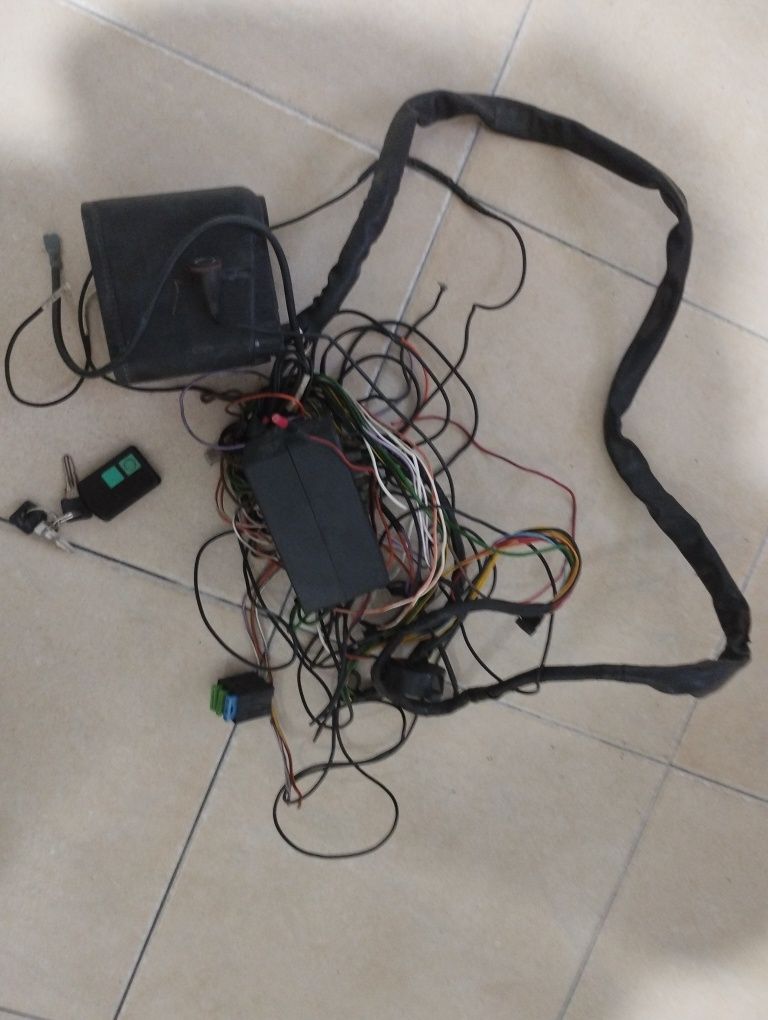 Alarme auto cobra - detetor de movimento