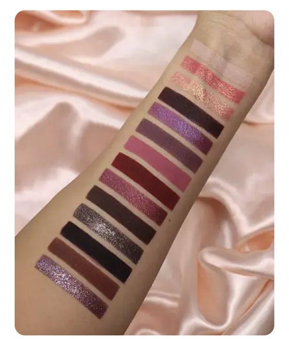 Палетка тіней для повік Ace Beaute Mystic Romance