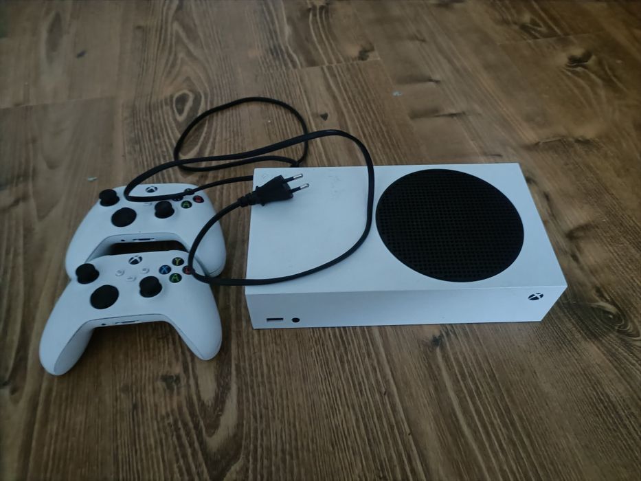 Xbox Serie S + Pady