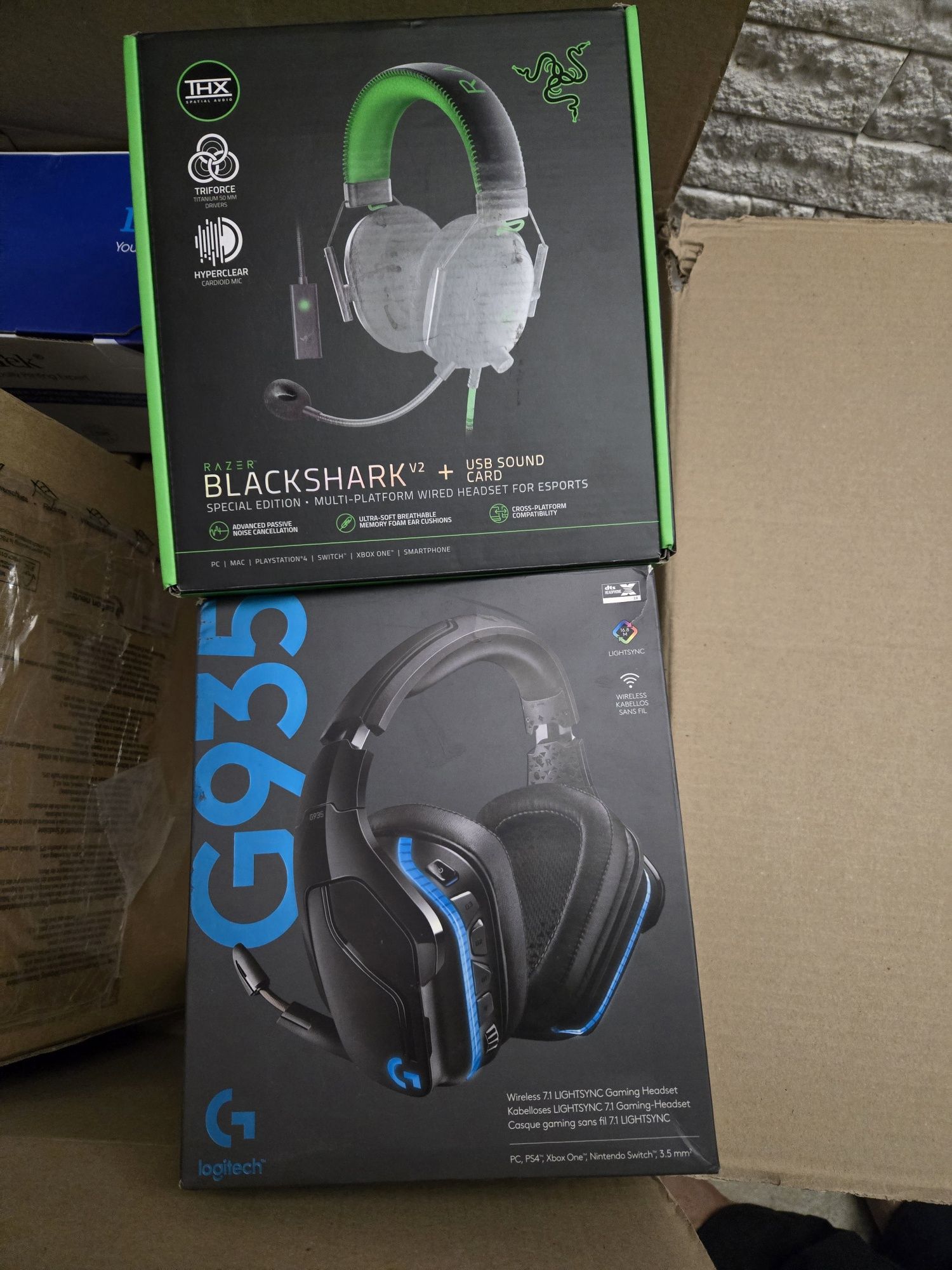 Ігрова гарнітура Logitech G935 Wireless DTS:X 7.1 Surround Sound LIGHT