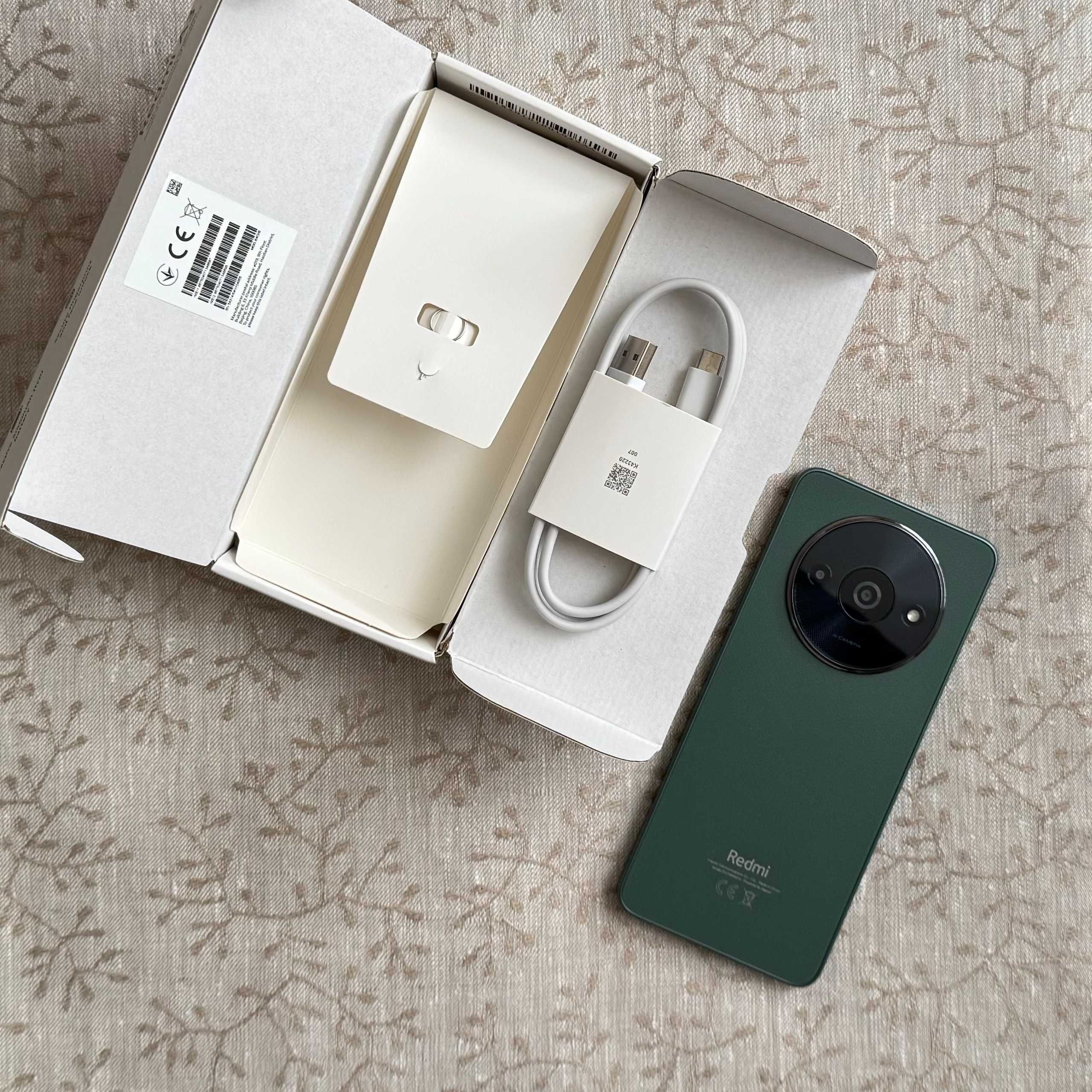 Смартфон Xiaomi Redmi A3 3GB 64GB Forest Green UA UCRF 23129RN51X