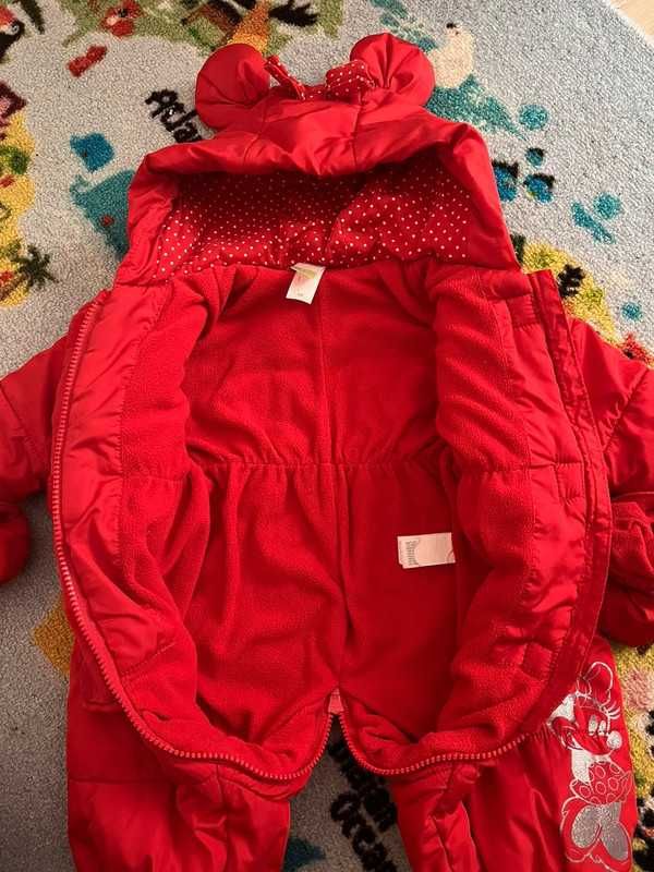 czerwony zimowy kombinezon dla dziewczynki C&A Disney r. 68 cm Minnie