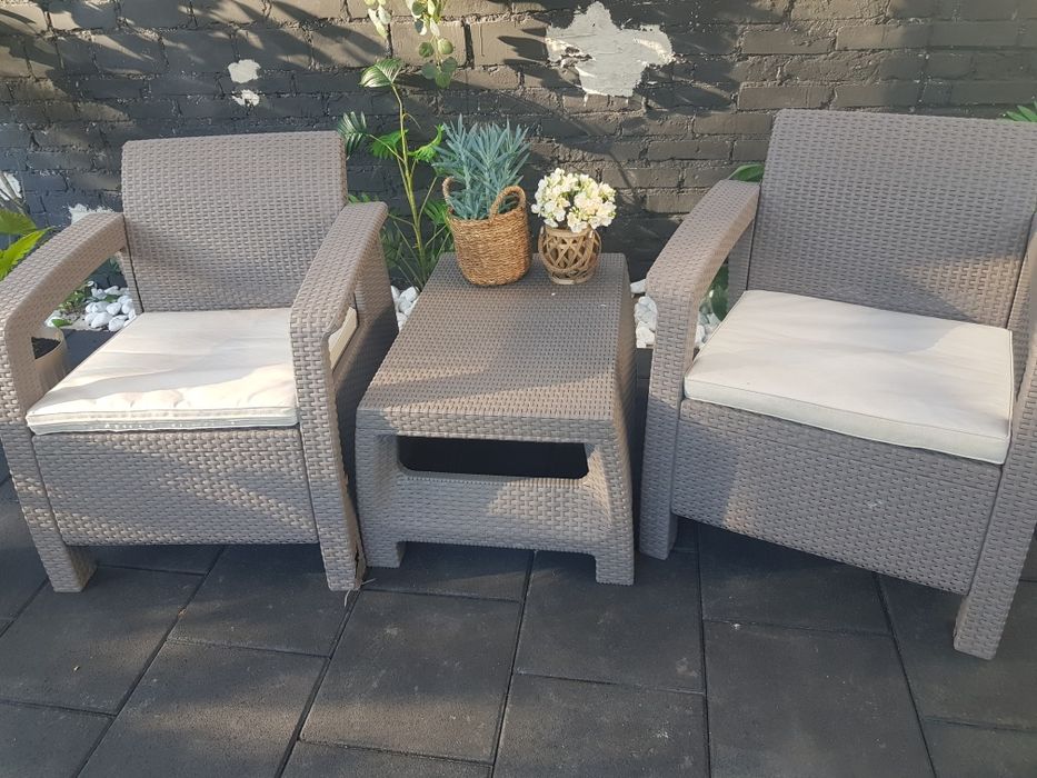 Sprzedam komplet ogrodowy