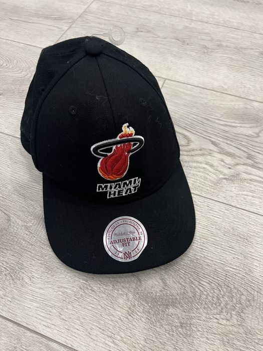 Бейсболка Mitchell&Ness шапка Swiss