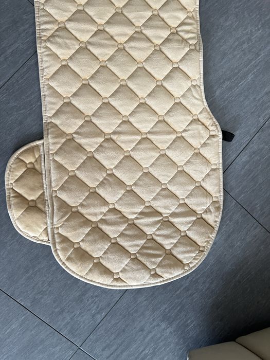 Mata ochronna do auta.