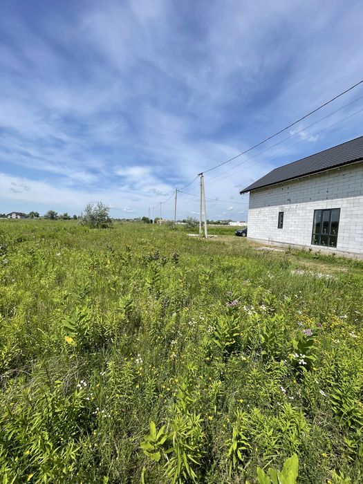 Продаж 10-соток під будівництво правильної форми по Саксаганського