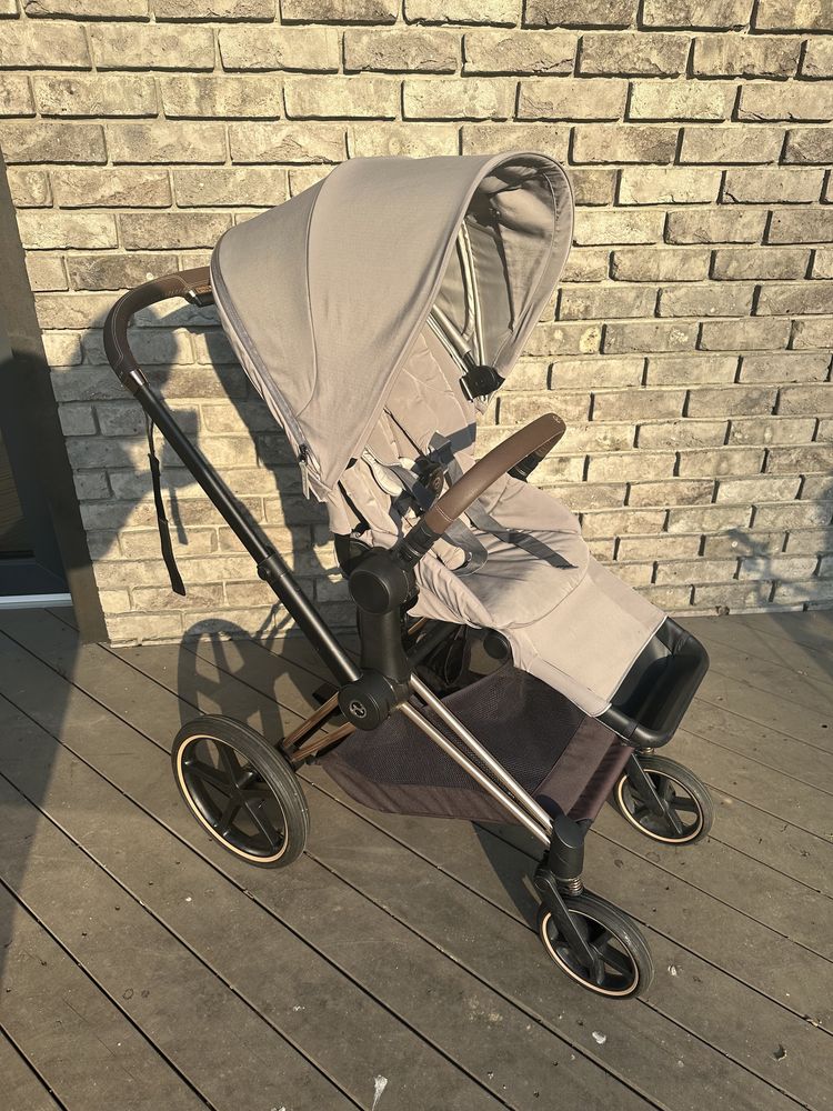 Wózek Cybex Priam Golden Rose Soho Grey gondola i spacerówka