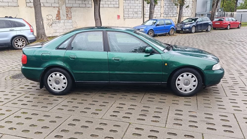 Audi A4 B5 1.8 benzyna sprawna klima