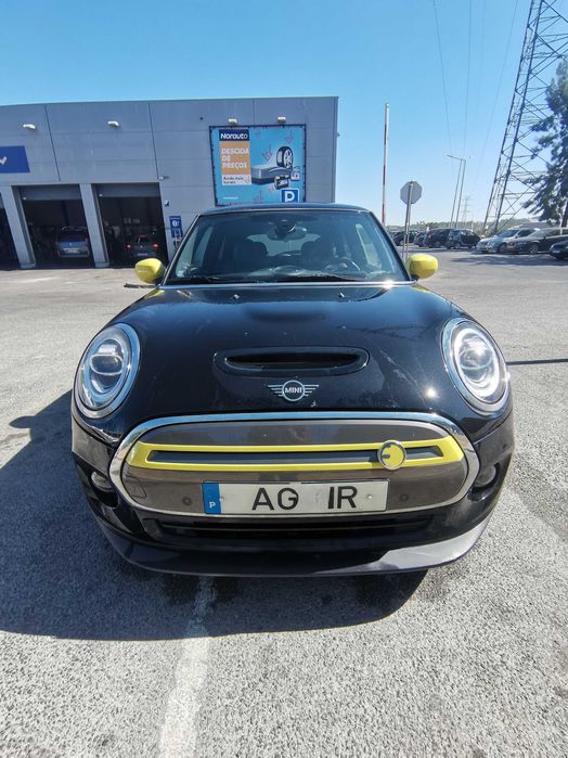 Mini Cooper SE Full Extras