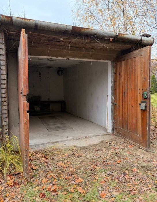 Sprzedam Garaż Murowany - Częstochowa Centrum, ul. Focha