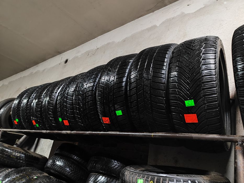225/45 r 17 пари , комплекти зимових шин з Європи.