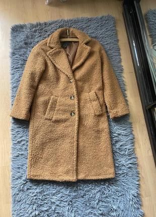 Стильне тедді пальто