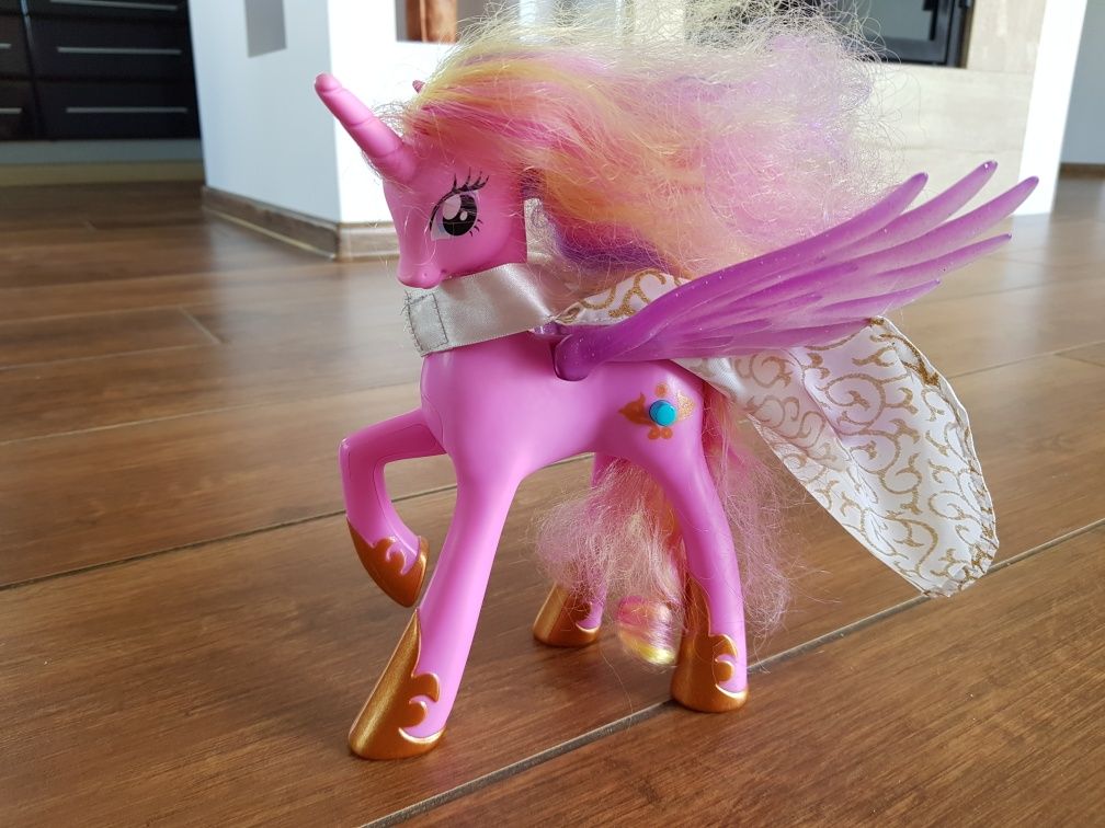 Księżniczka Cadense. My Little Pony.