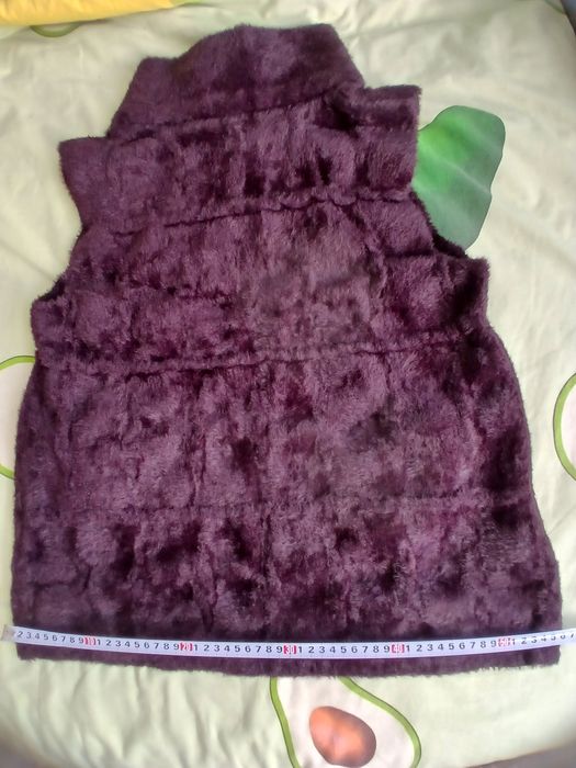 Жіноча жилетка з альпаки 48/50 розміру нова