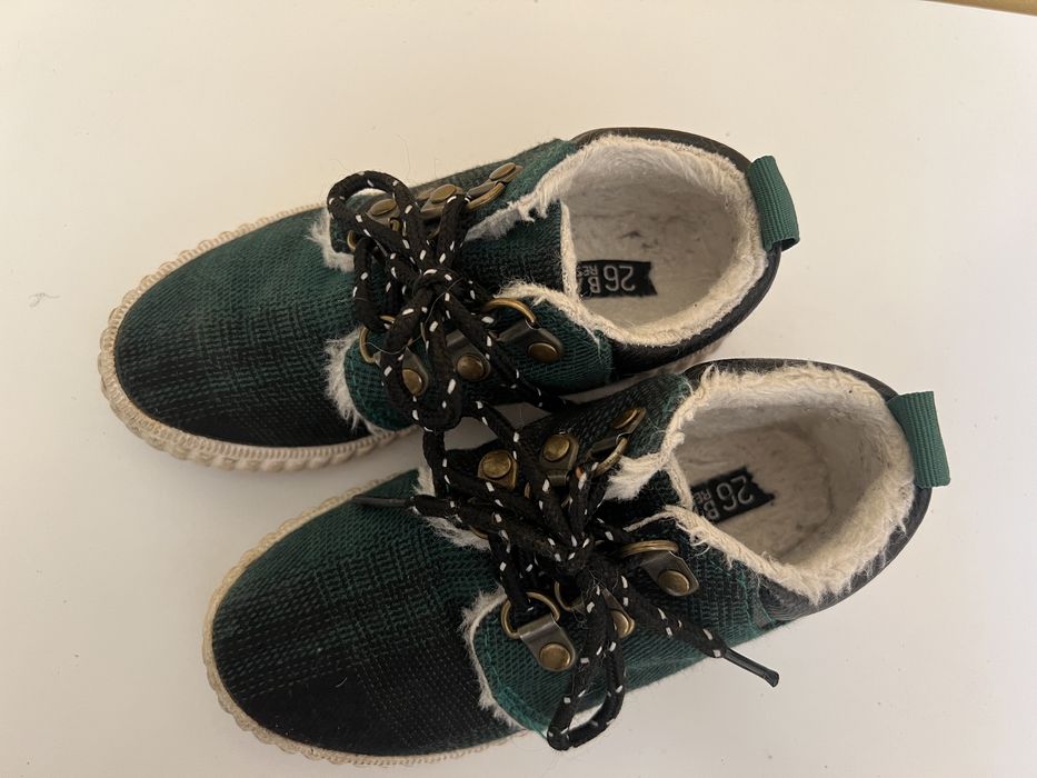 Trampki reserved rozmiar 26