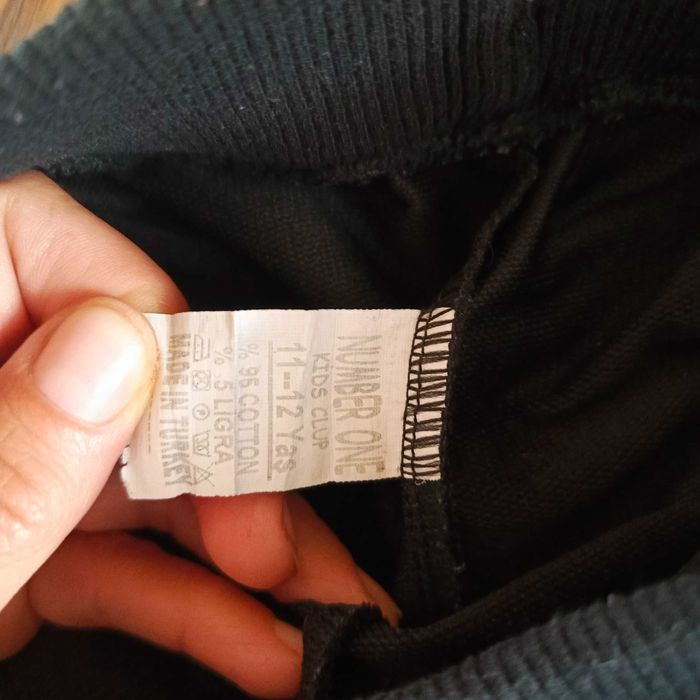 Spodenki r.140/146 Tik Tok