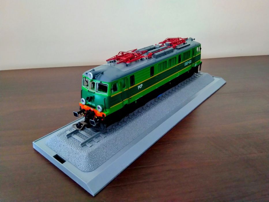 Elektrowóz EU07-433 PKP Ep. Vc (Schlesienmodelle 107022) Analog