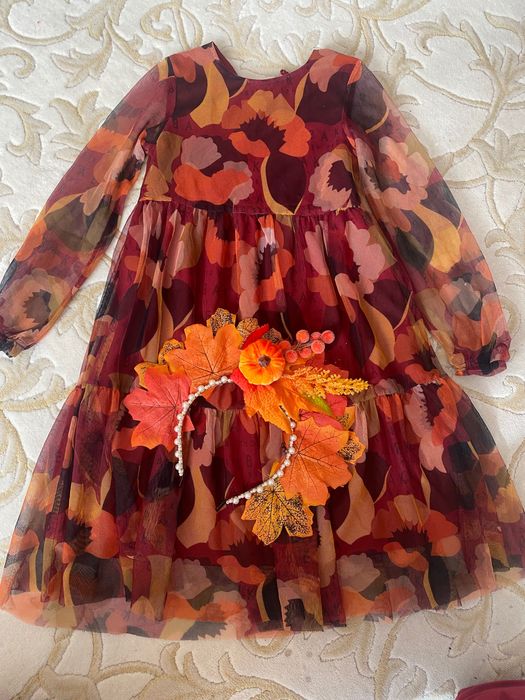 Сукня на свято осені