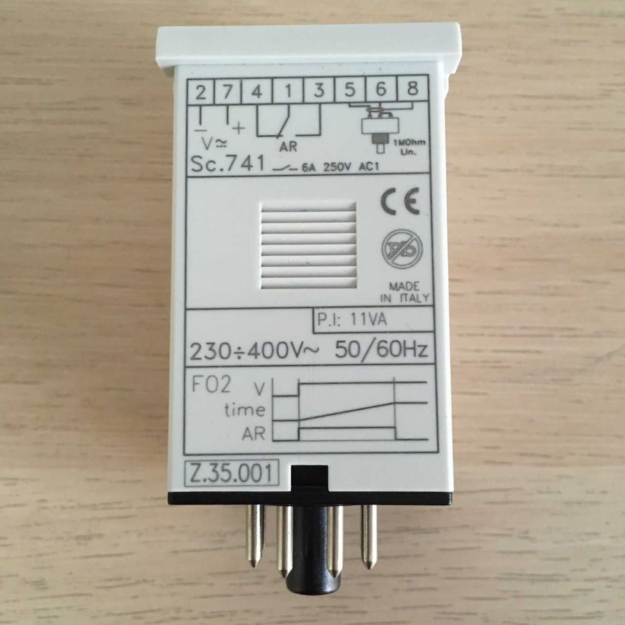 Relé temporizador eletrónico CDC TN 80 de 8 pinos 230 - 400V