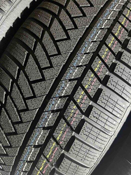 265/40/22 R22 Continental ContiWinterContact TS850P 4шт нові зима