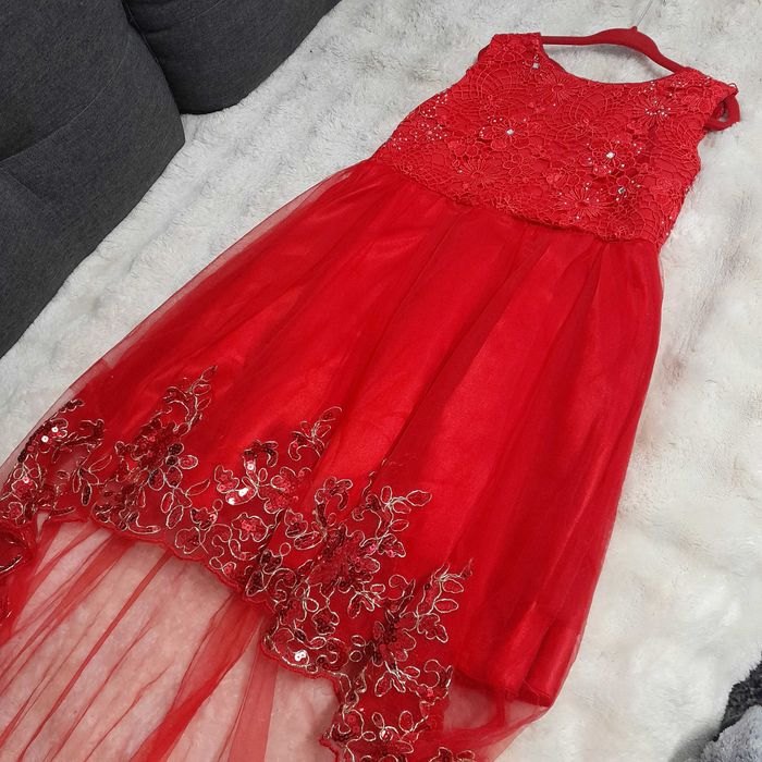 Sukienka wizytowa r. 122 (128) z trenem, wesele, uroczystość, święta