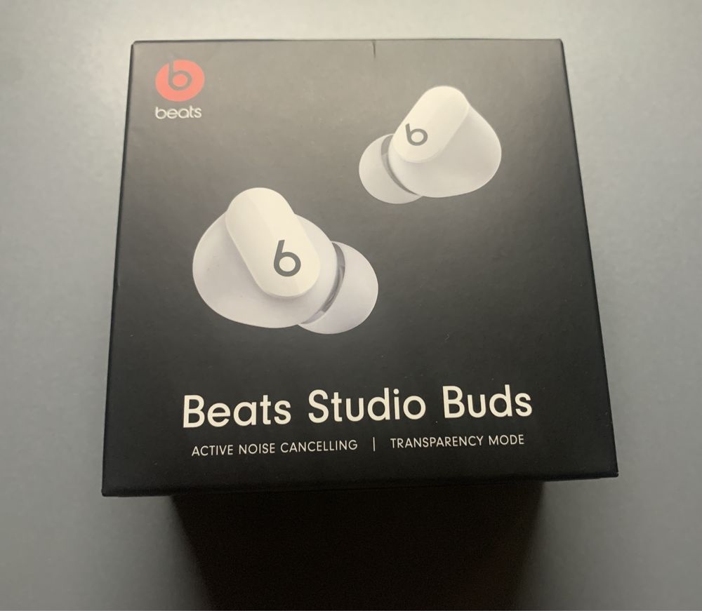 Beats Studio Buds