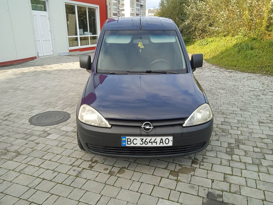 Продам Опель комбо