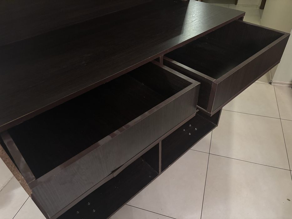 Mobilny bar drewno ruchome szuflady