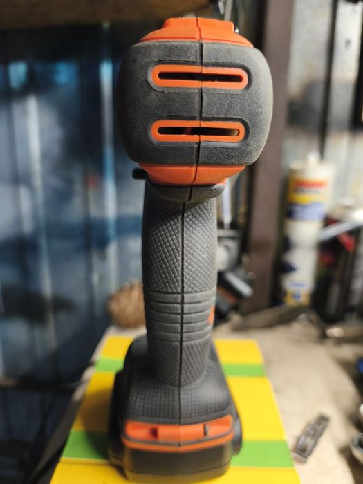 wkrętarka Black & Decker BDCDD12
