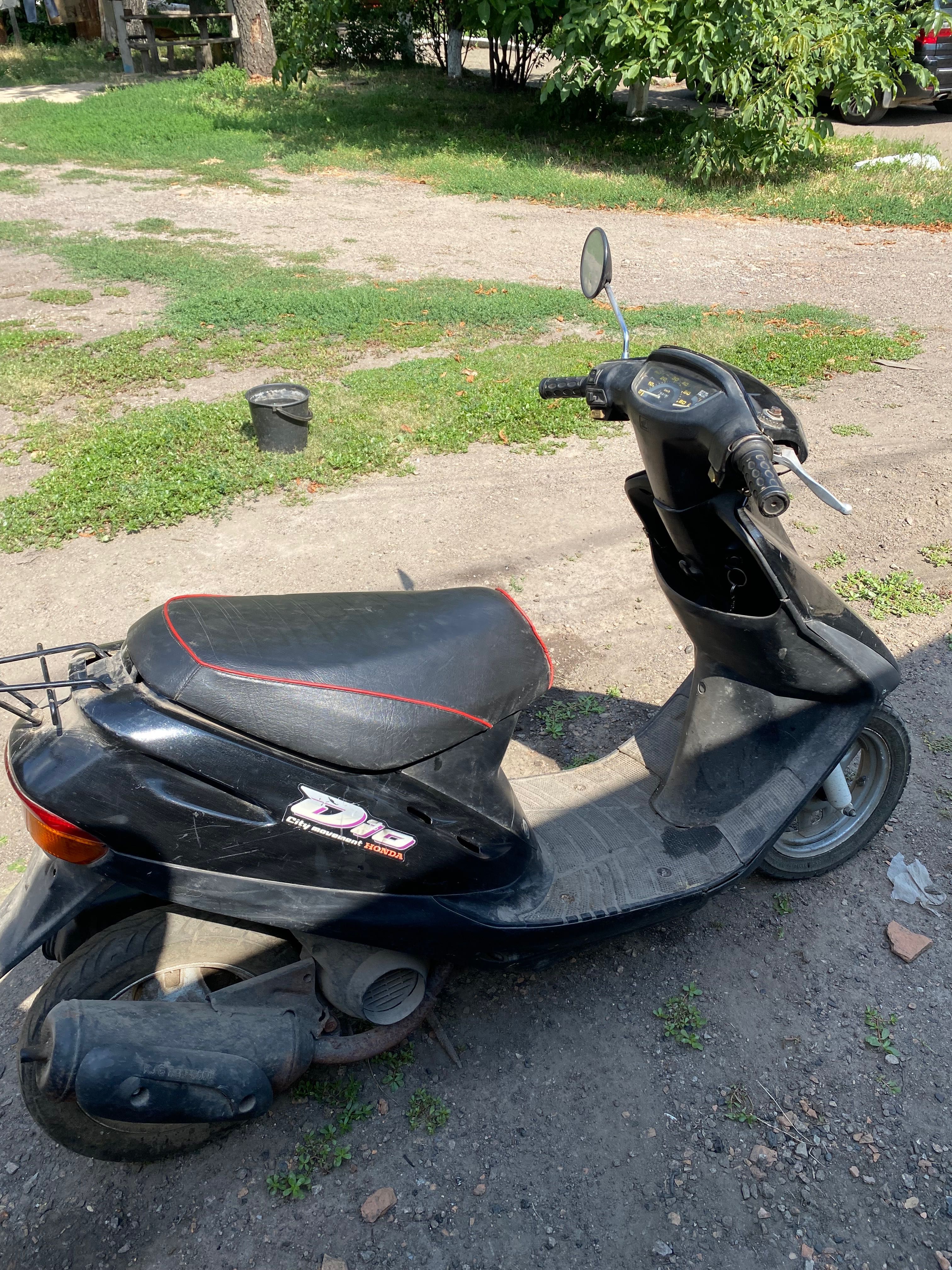 Продам скутер Honda DIO 27
